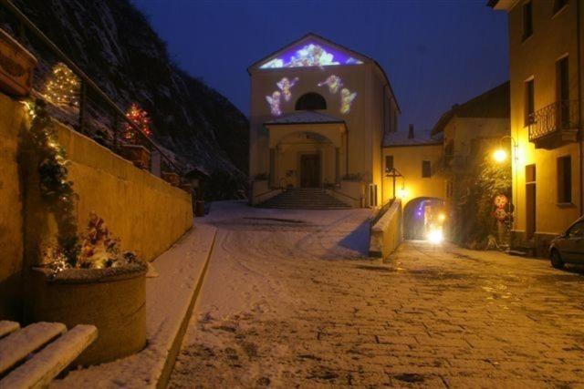 B&B Vecchio Torchio Di בארד מראה חיצוני תמונה