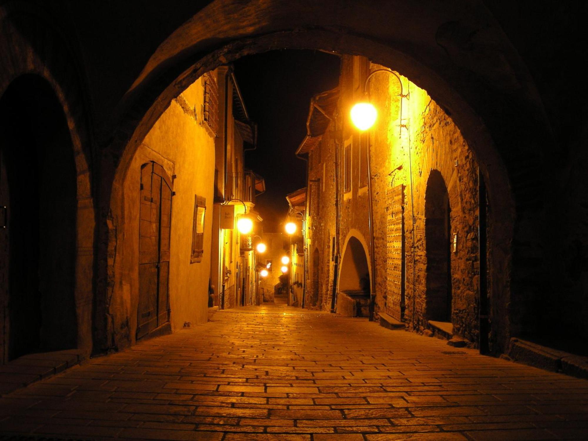 B&B Vecchio Torchio Di בארד מראה חיצוני תמונה